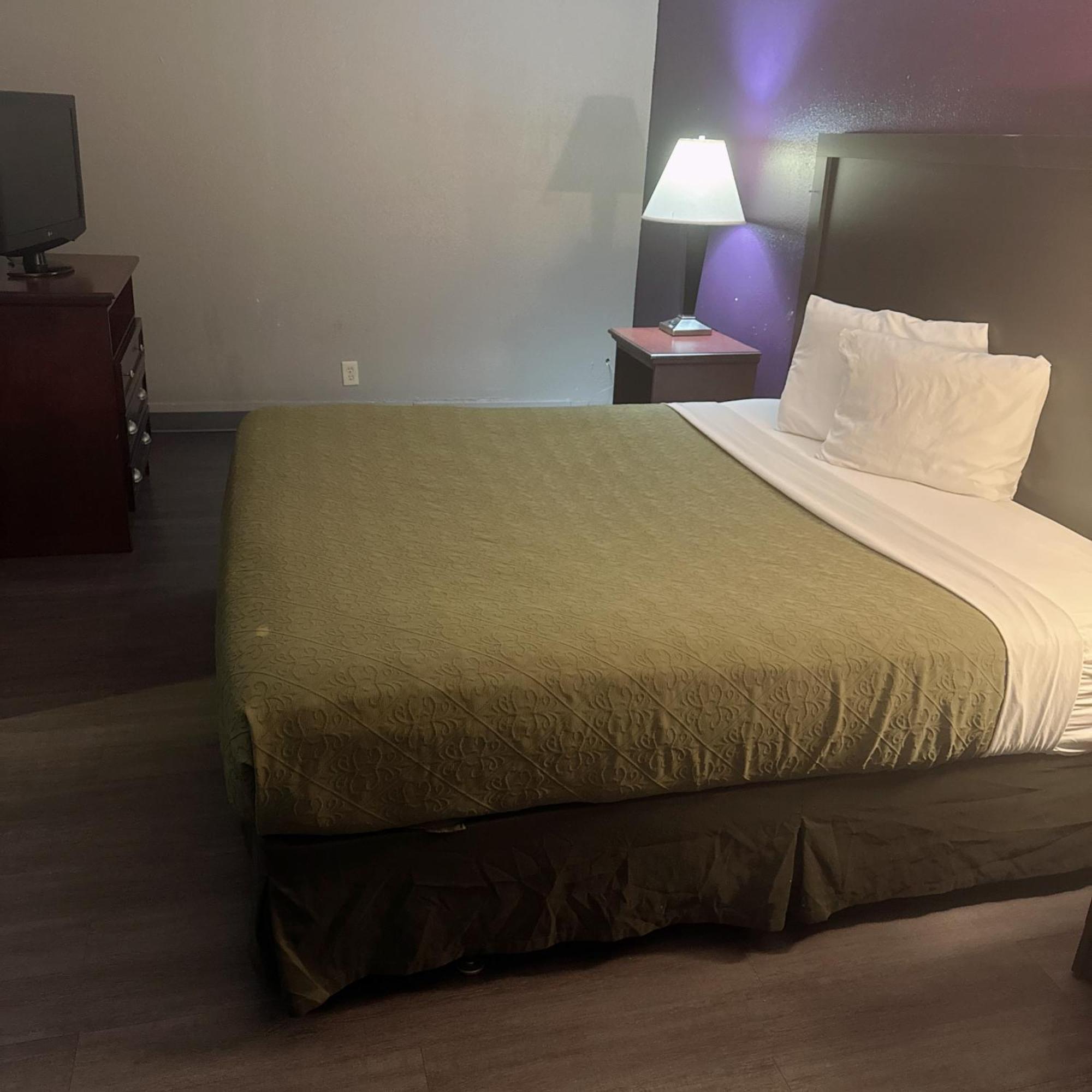 בוסייר סיטי Deluxe Inn מראה חיצוני תמונה