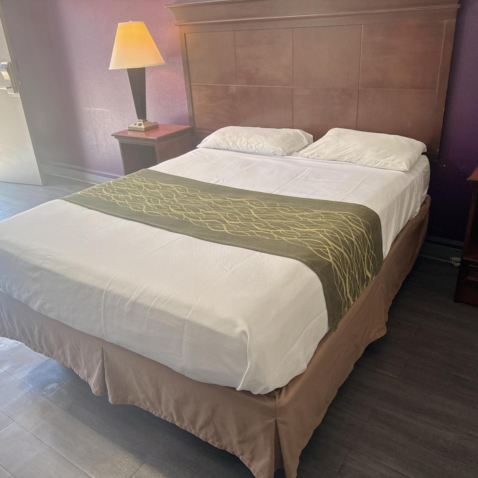 בוסייר סיטי Deluxe Inn מראה חיצוני תמונה